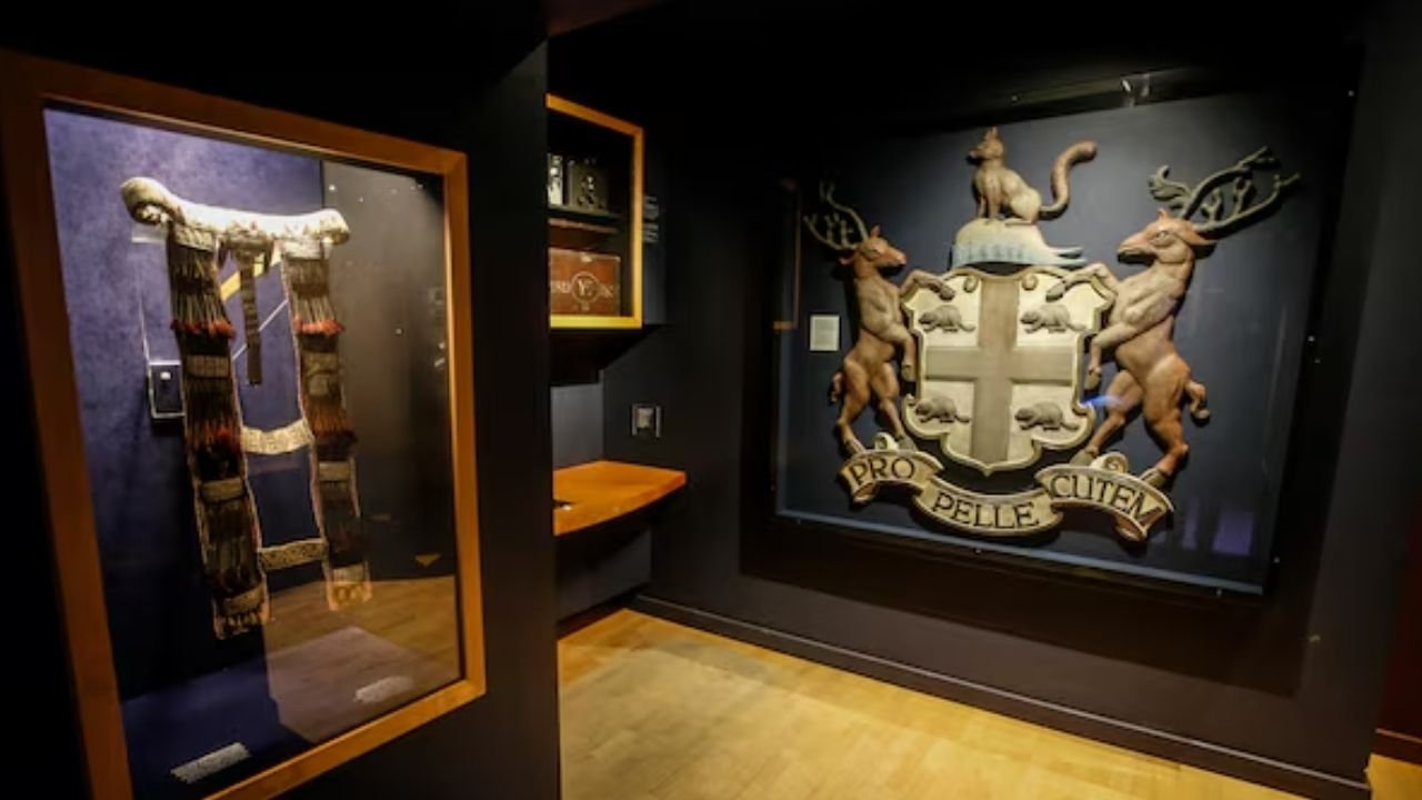 Hudsons Bay Art Treasures Go Under The Hammer In Toronto 1